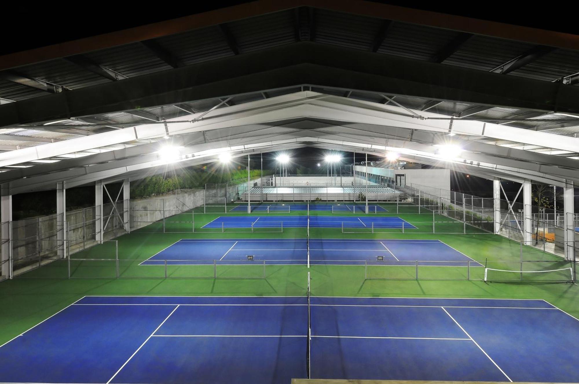 Open Village Sports Hotel & Spa Club غيمارايش المظهر الخارجي الصورة