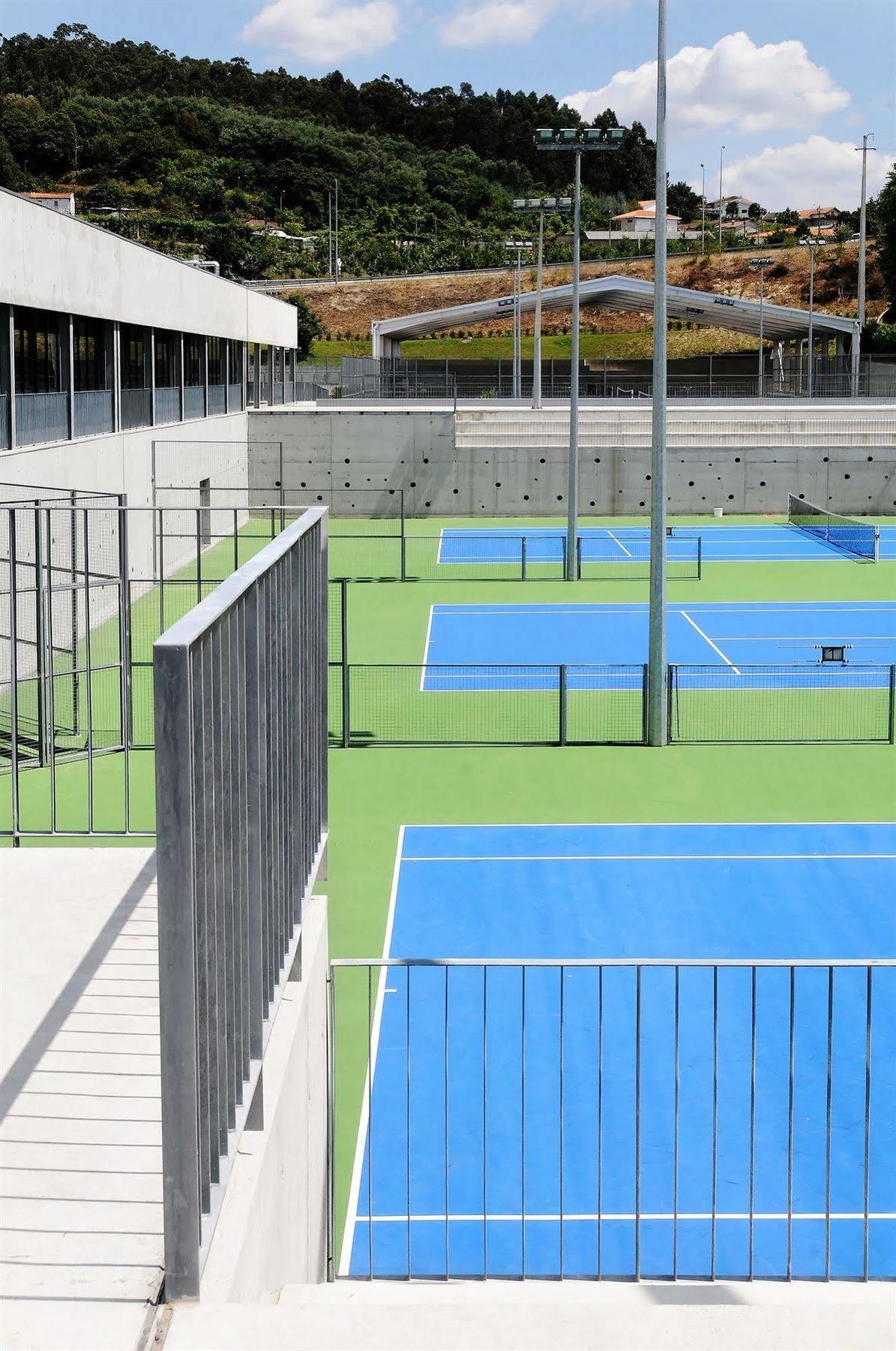 Open Village Sports Hotel & Spa Club غيمارايش المظهر الخارجي الصورة