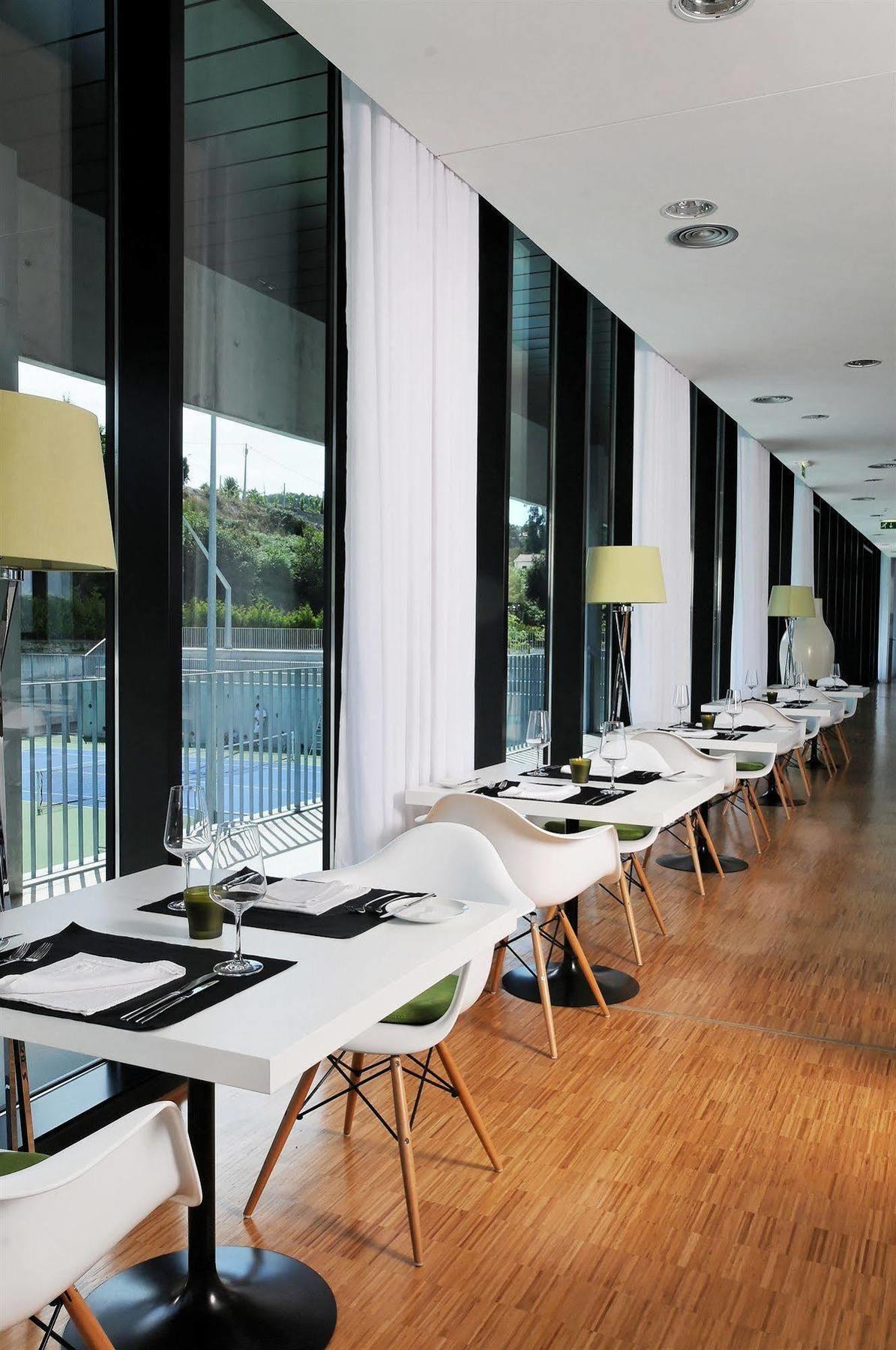 Open Village Sports Hotel & Spa Club غيمارايش المظهر الخارجي الصورة
